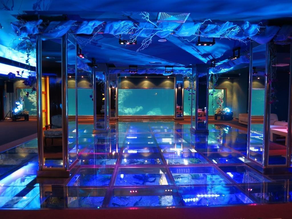 Caspian Riviera Grand Palace Hotel Aktau  Exteriör bild The nightclub