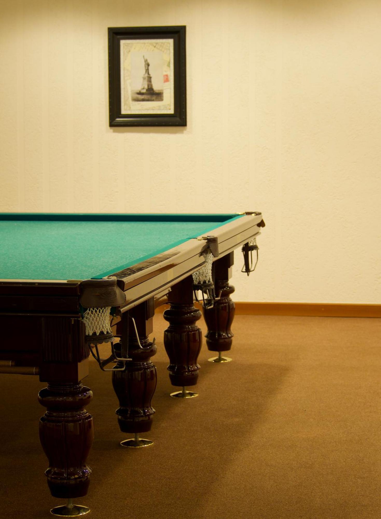 Caspian Riviera Grand Palace Hotel Aktau  Exteriör bild A pool table