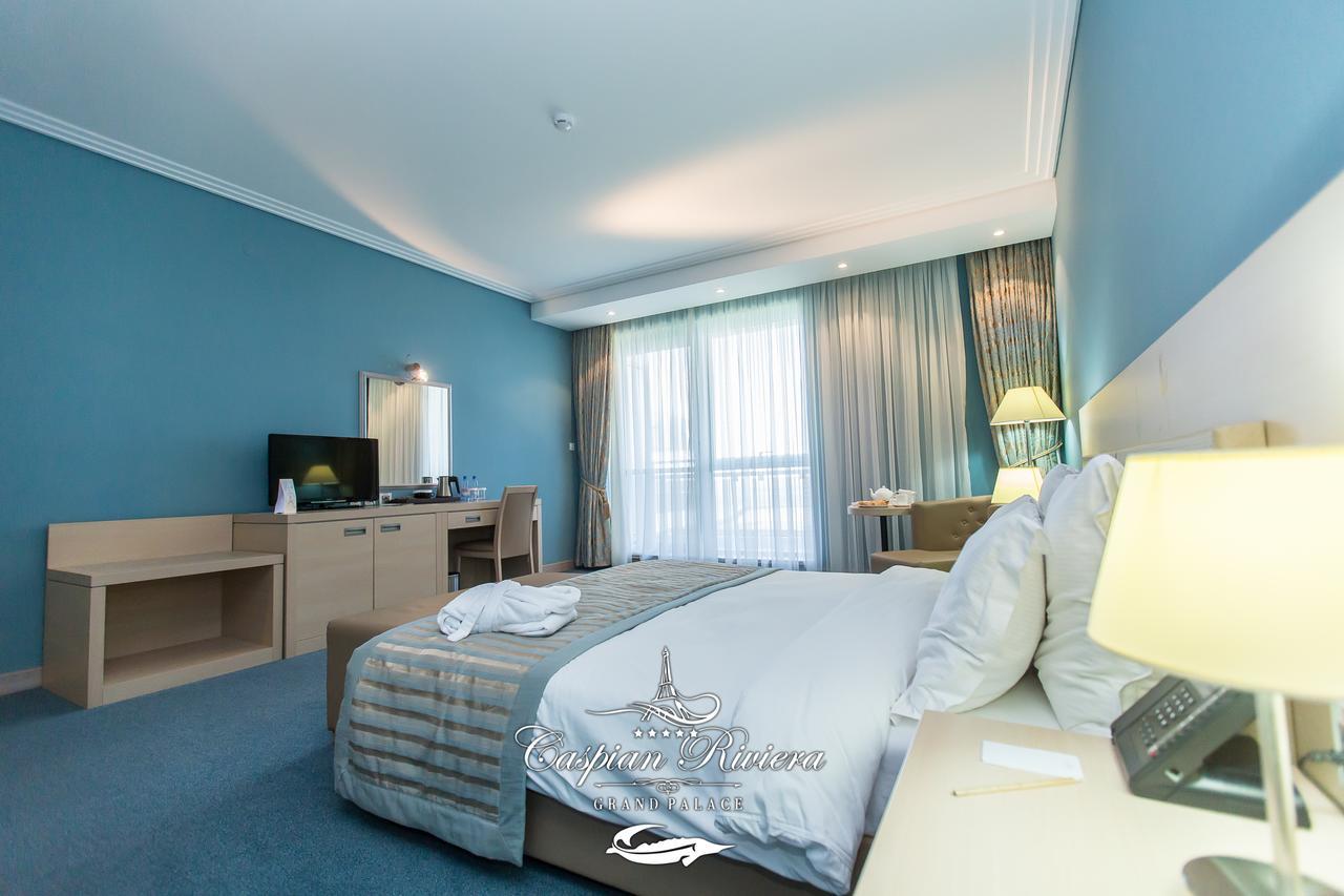 Caspian Riviera Grand Palace Hotel Aktau  Exteriör bild A room at the hotel