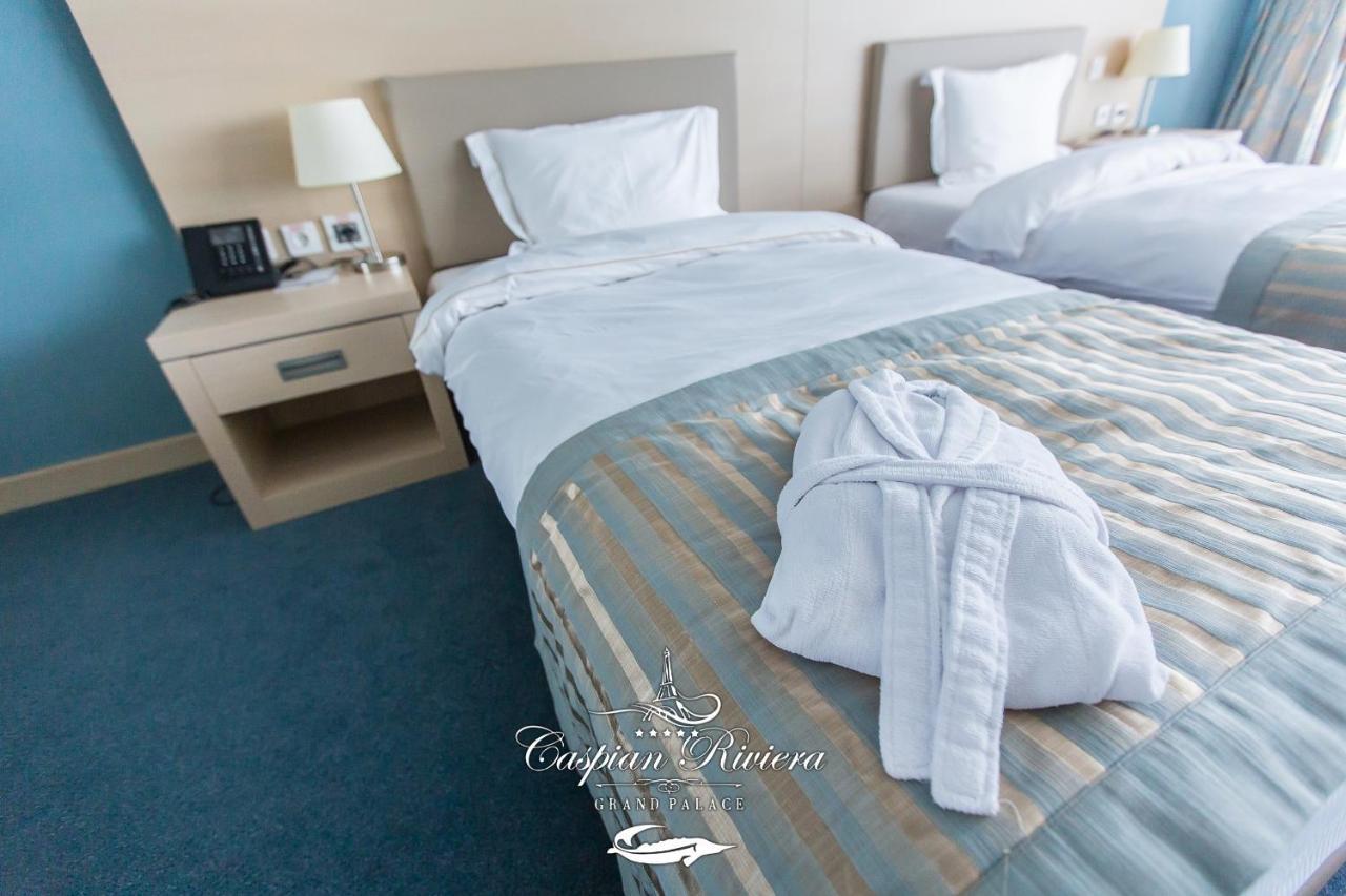 Caspian Riviera Grand Palace Hotel Aktau  Exteriör bild A room at the hotel