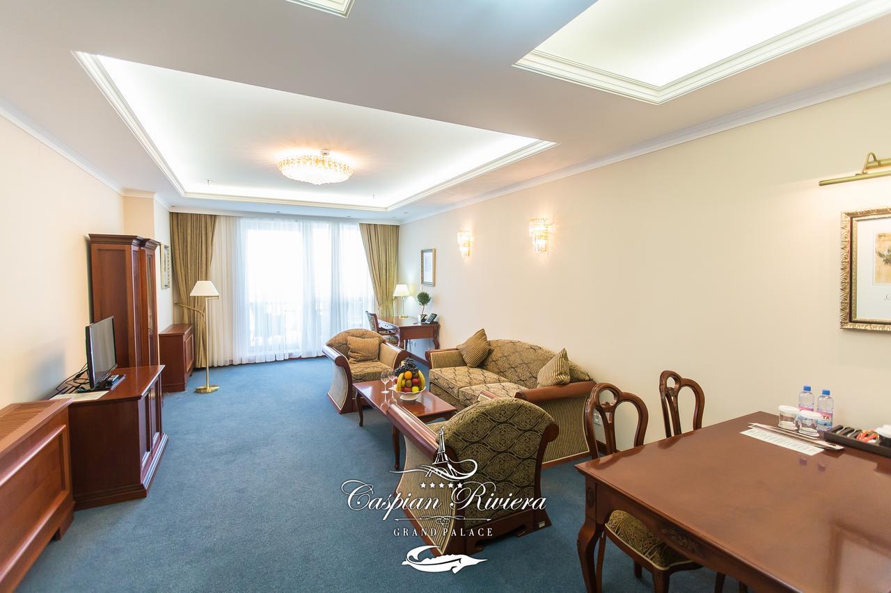 Caspian Riviera Grand Palace Hotel Aktau  Exteriör bild Suite