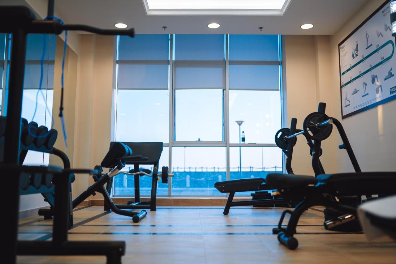 Caspian Riviera Grand Palace Hotel Aktau  Exteriör bild The gym at the hotel